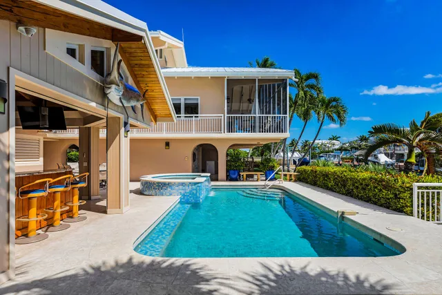 $4,190,000 | 144 Severino Drive, Islamorada, FL 33036