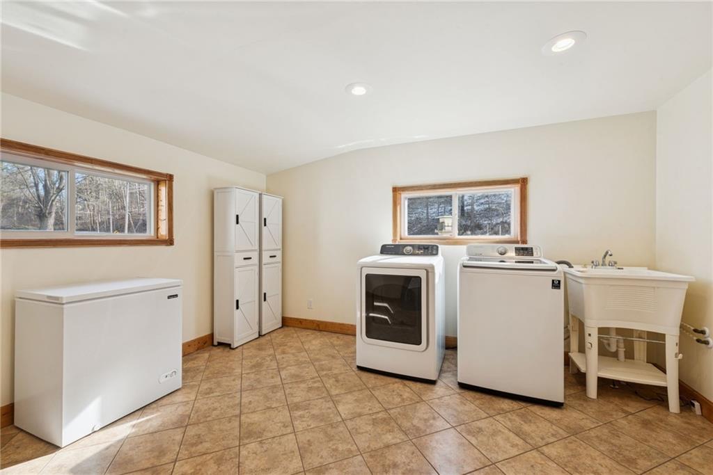 2063 Knight Road Finleyville, PA 15332 - Photo 14 of 24