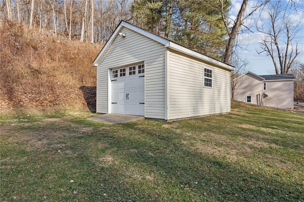2063 Knight Road Finleyville, PA 15332 - Photo 21 of 24