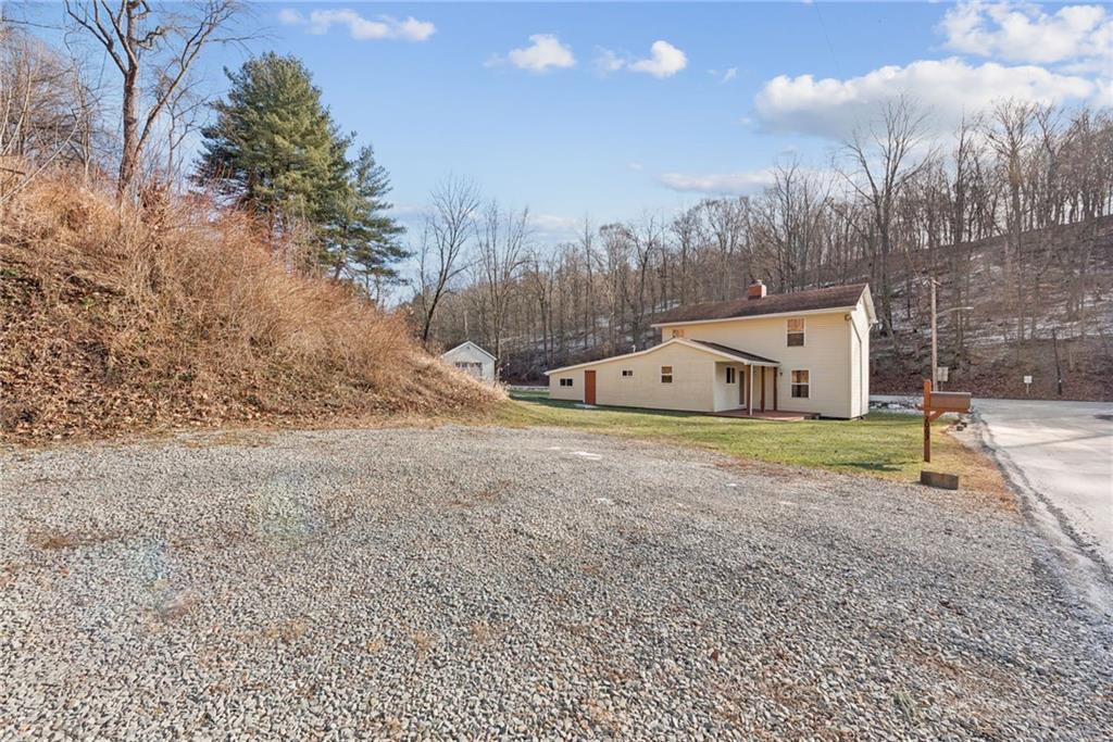 2063 Knight Road Finleyville, PA 15332 - Photo 23 of 24