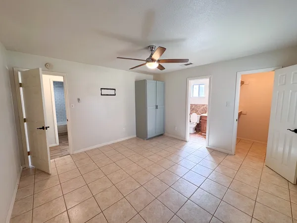 $2,100 | 505 Cambridge Drive, Round Rock, TX 78664