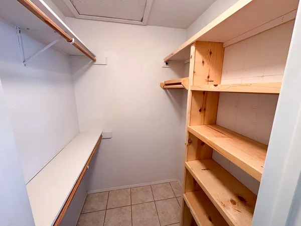 $2,100 | 505 Cambridge Drive, Round Rock, TX 78664