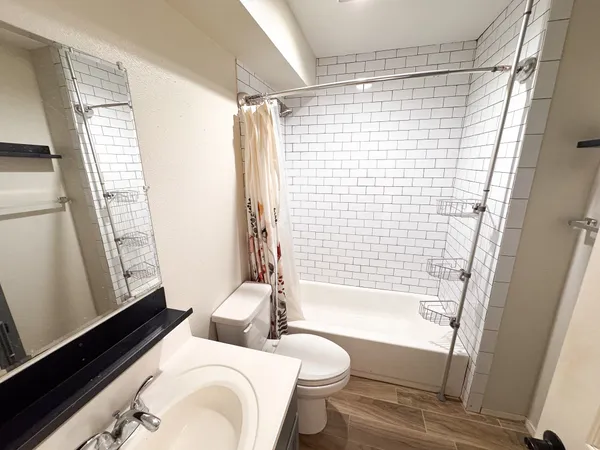 $2,100 | 505 Cambridge Drive, Round Rock, TX 78664