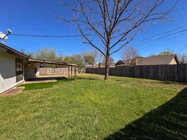 $2,100 | 505 Cambridge Drive, Round Rock, TX 78664