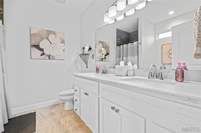 $449,900 | 1831 Crimson Oak Drive, Maryville, IL 62062