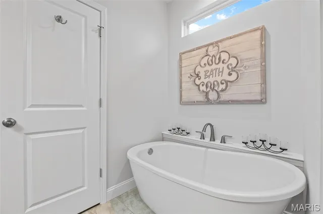 $449,900 | 1831 Crimson Oak Drive, Maryville, IL 62062