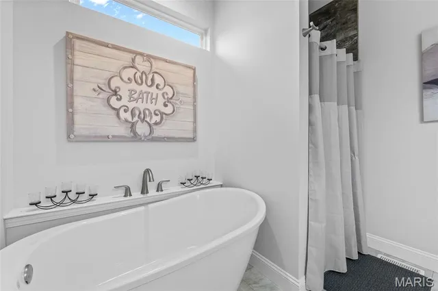 $449,900 | 1831 Crimson Oak Drive, Maryville, IL 62062