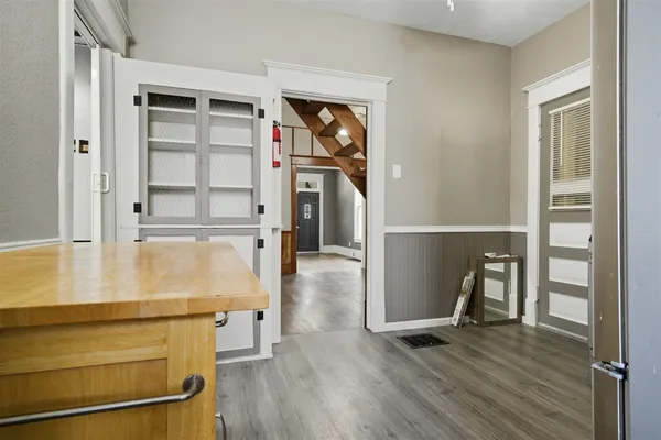 $123,079 | 603 West Oakland Avenue, Bloomington, IL 61701