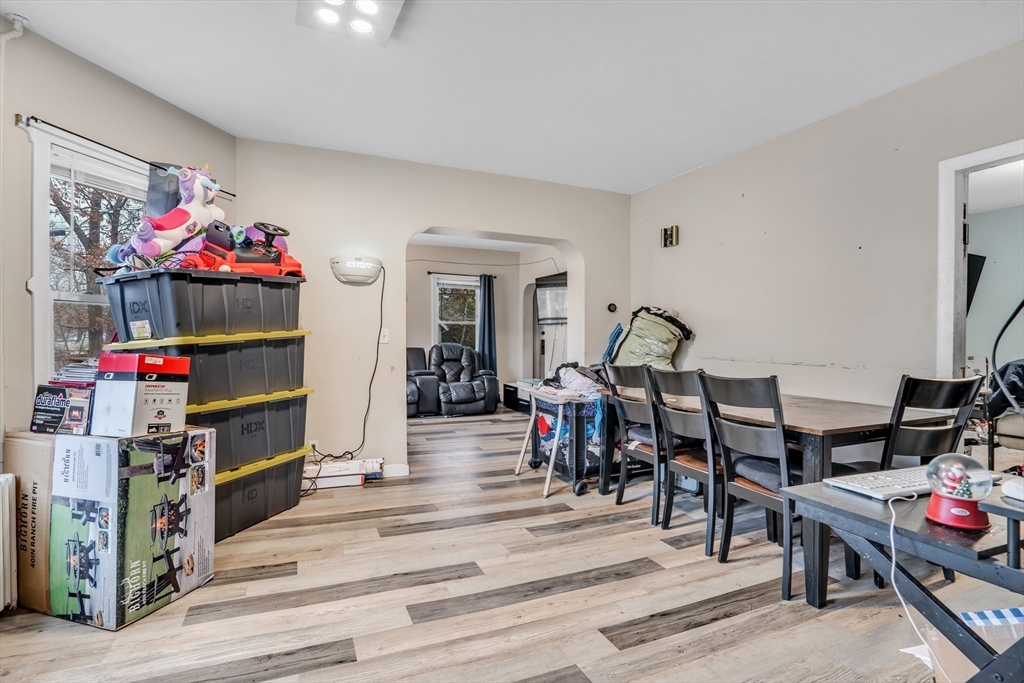 56 Silver Street Taunton, MA 02780 - Photo 11 of 32