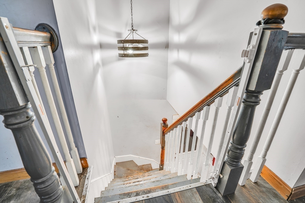 56 Silver Street Taunton, MA 02780 - Photo 15 of 32