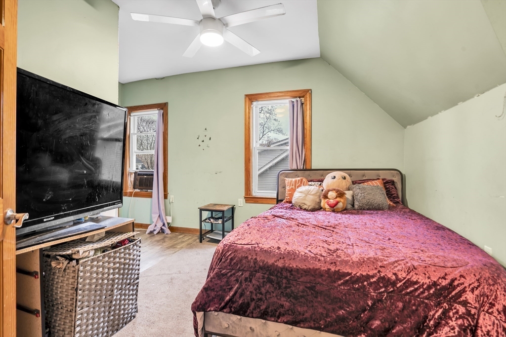 56 Silver Street Taunton, MA 02780 - Photo 22 of 32