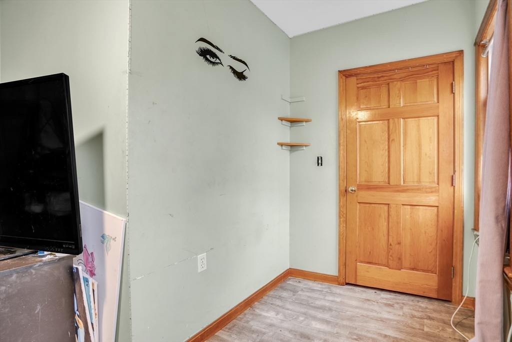 56 Silver Street Taunton, MA 02780 - Photo 24 of 32