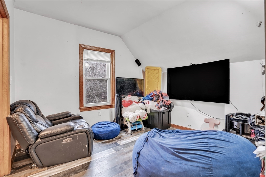 56 Silver Street Taunton, MA 02780 - Photo 28 of 32