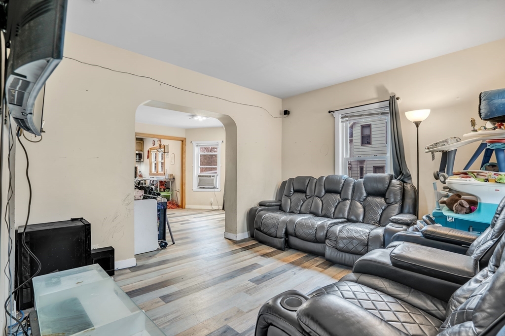 56 Silver Street Taunton, MA 02780 - Photo 9 of 32