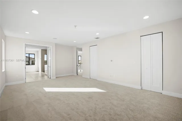 $950,000 | 5197 Julienne Road, Ave Maria, FL 34142