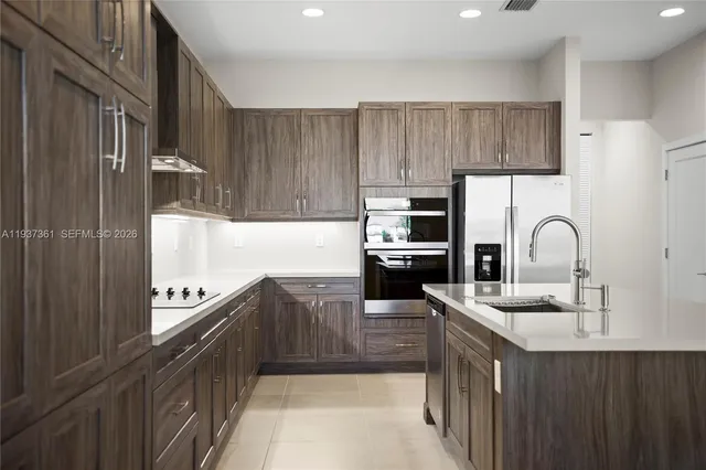 $950,000 | 5197 Julienne Road, Ave Maria, FL 34142