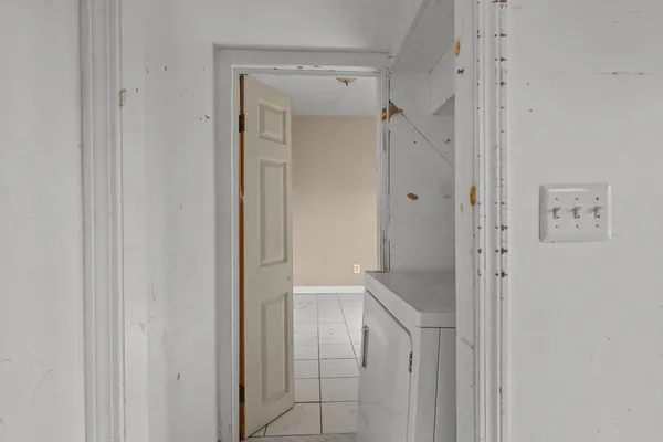 $250,000 | 213 Weetamoe Street, Fall River, MA 02720