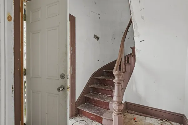 $250,000 | 213 Weetamoe Street, Fall River, MA 02720