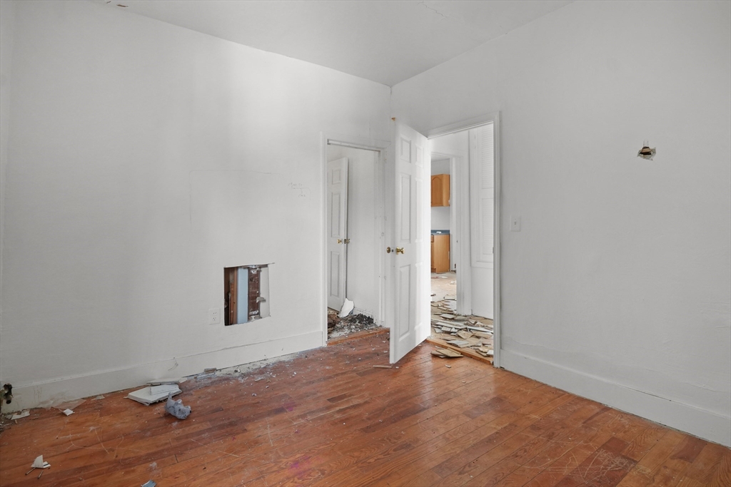 213 Weetamoe Street Fall River, MA 02720 - Photo 29 of 34
