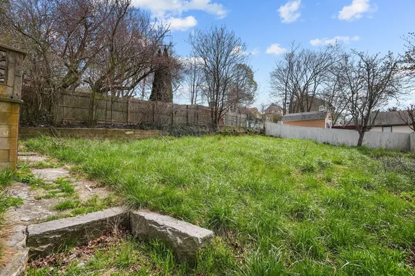 $250,000 | 213 Weetamoe Street, Fall River, MA 02720