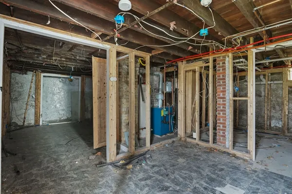 $250,000 | 213 Weetamoe Street, Fall River, MA 02720