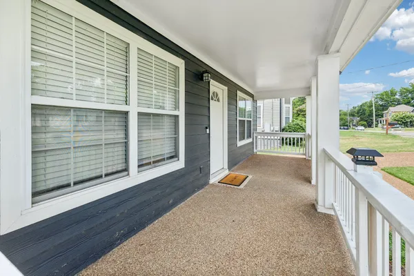 $2,650 | 226 Treutland Avenue, Nashville, TN 37207