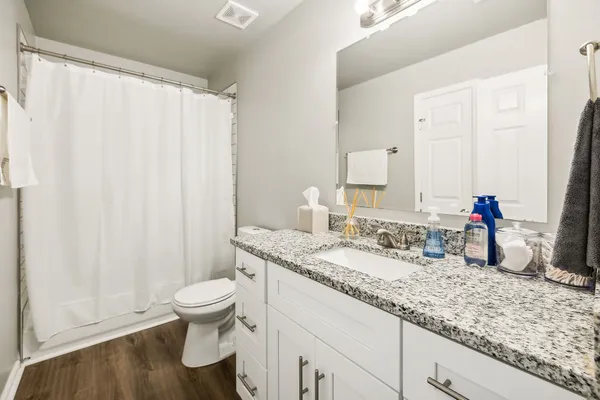 $2,650 | 226 Treutland Avenue, Nashville, TN 37207