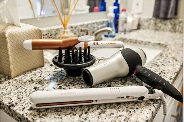 $2,650 | 226 Treutland Avenue, Nashville, TN 37207