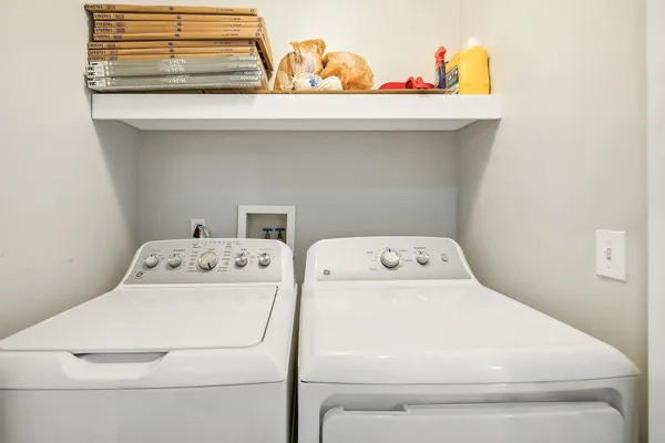 $2,650 | 226 Treutland Avenue, Nashville, TN 37207