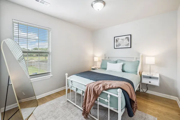 $2,650 | 226 Treutland Avenue, Nashville, TN 37207