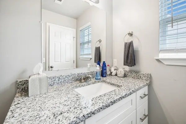 $2,650 | 226 Treutland Avenue, Nashville, TN 37207