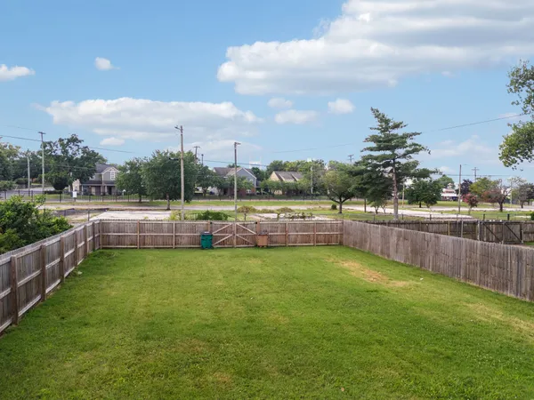 $2,650 | 226 Treutland Avenue, Nashville, TN 37207