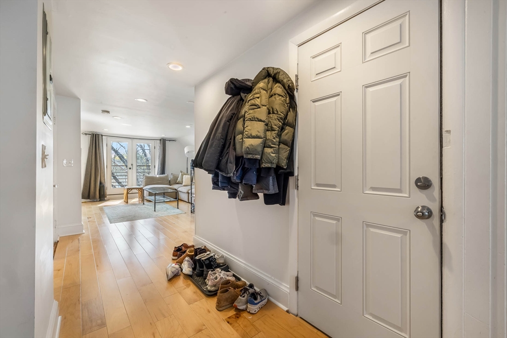 151 Magazine Street, Unit 3 Cambridge, MA 02139 - Photo 10 of 26