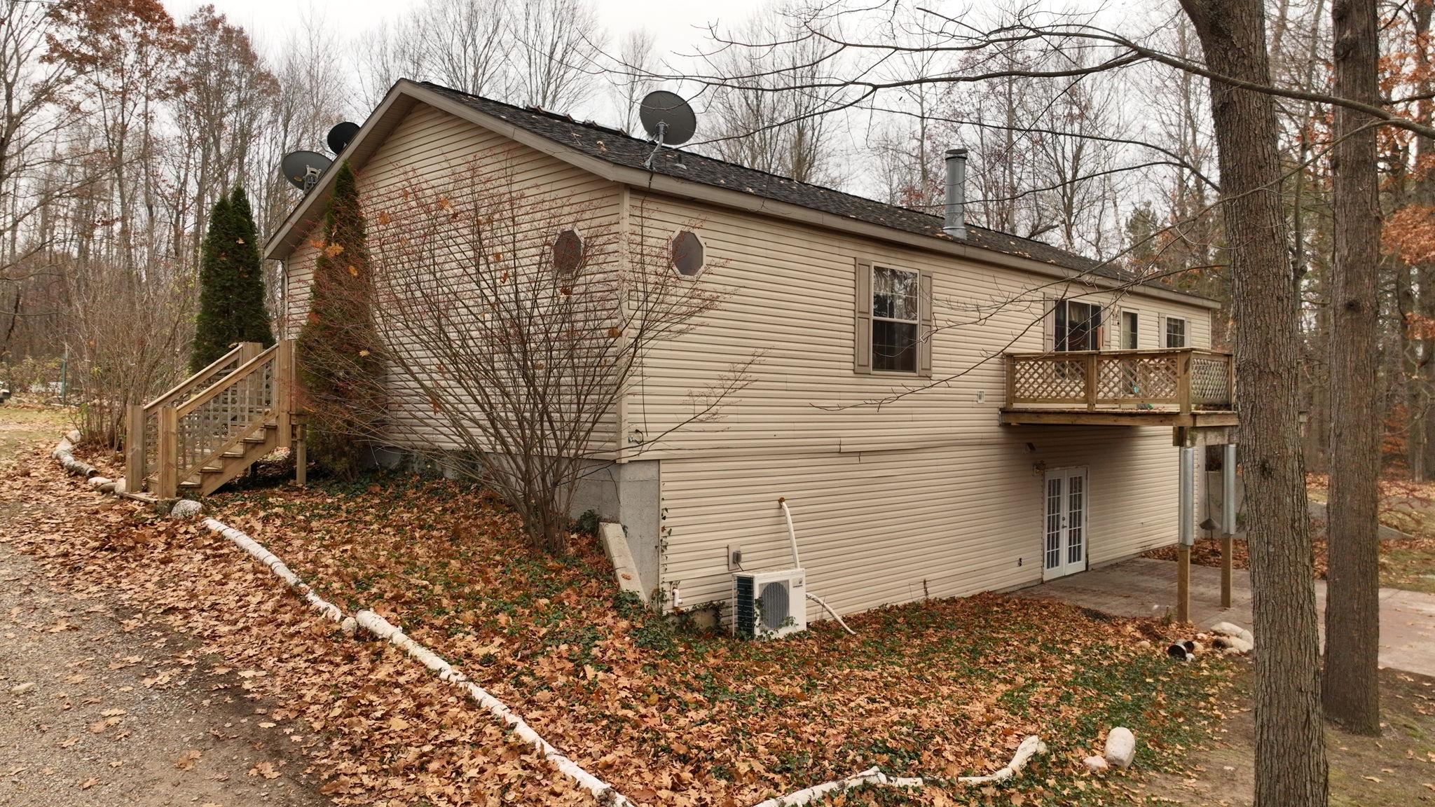6524 Edgar Road Vestaburg, MI 48891 - Photo 32 of 49 1940669-1e93849f-58ea-4726-ae63-e85ac13bf414.JPG
