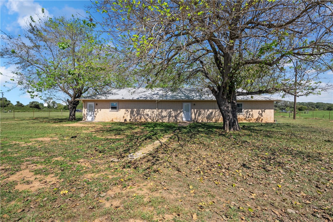 4506 Old Marlin Road Waco, TX 76705 - Photo 16 of 27