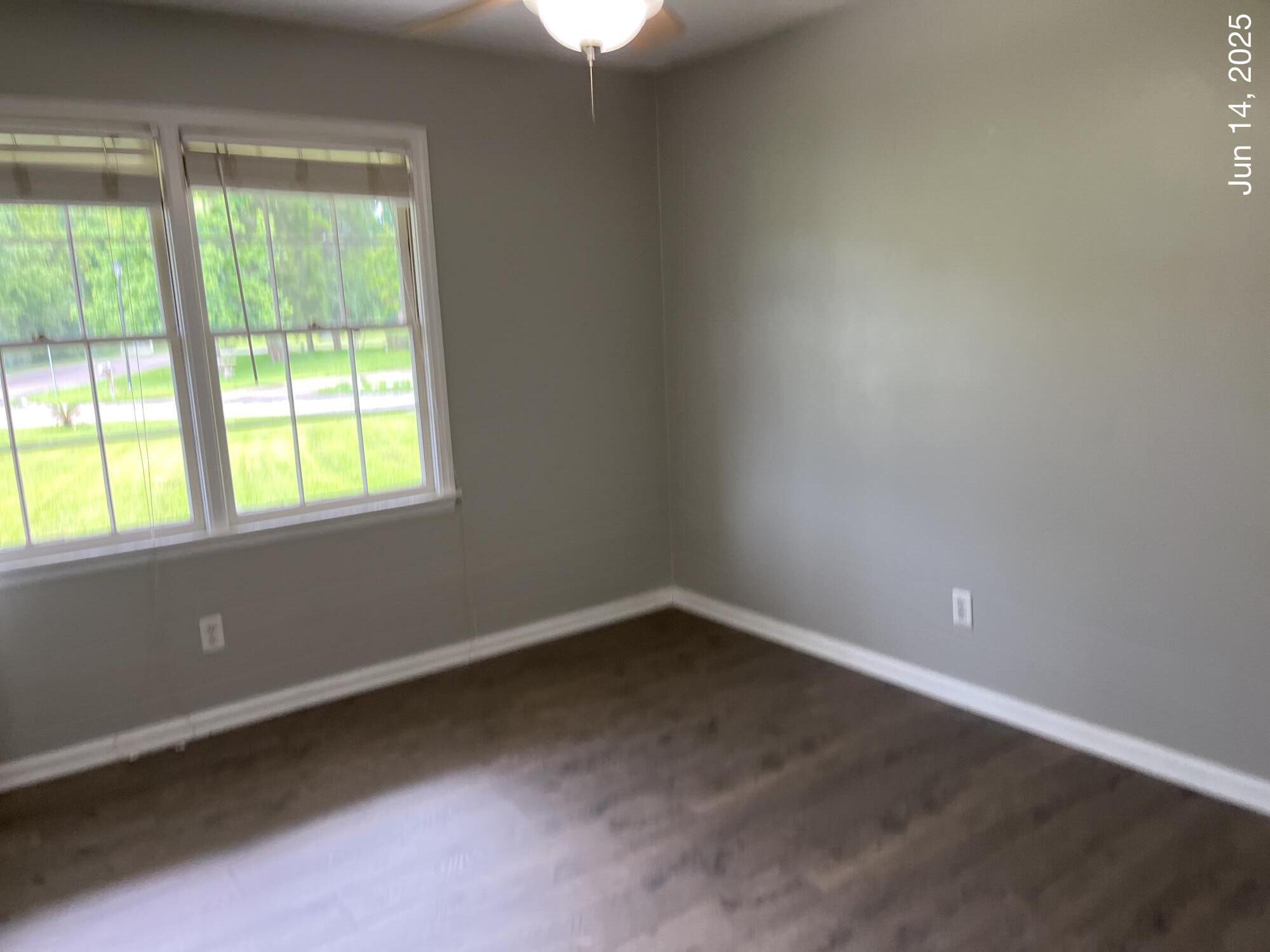 352 Oxford Road Ladson, SC 29456 - Photo 19 of 23 IMG_4948