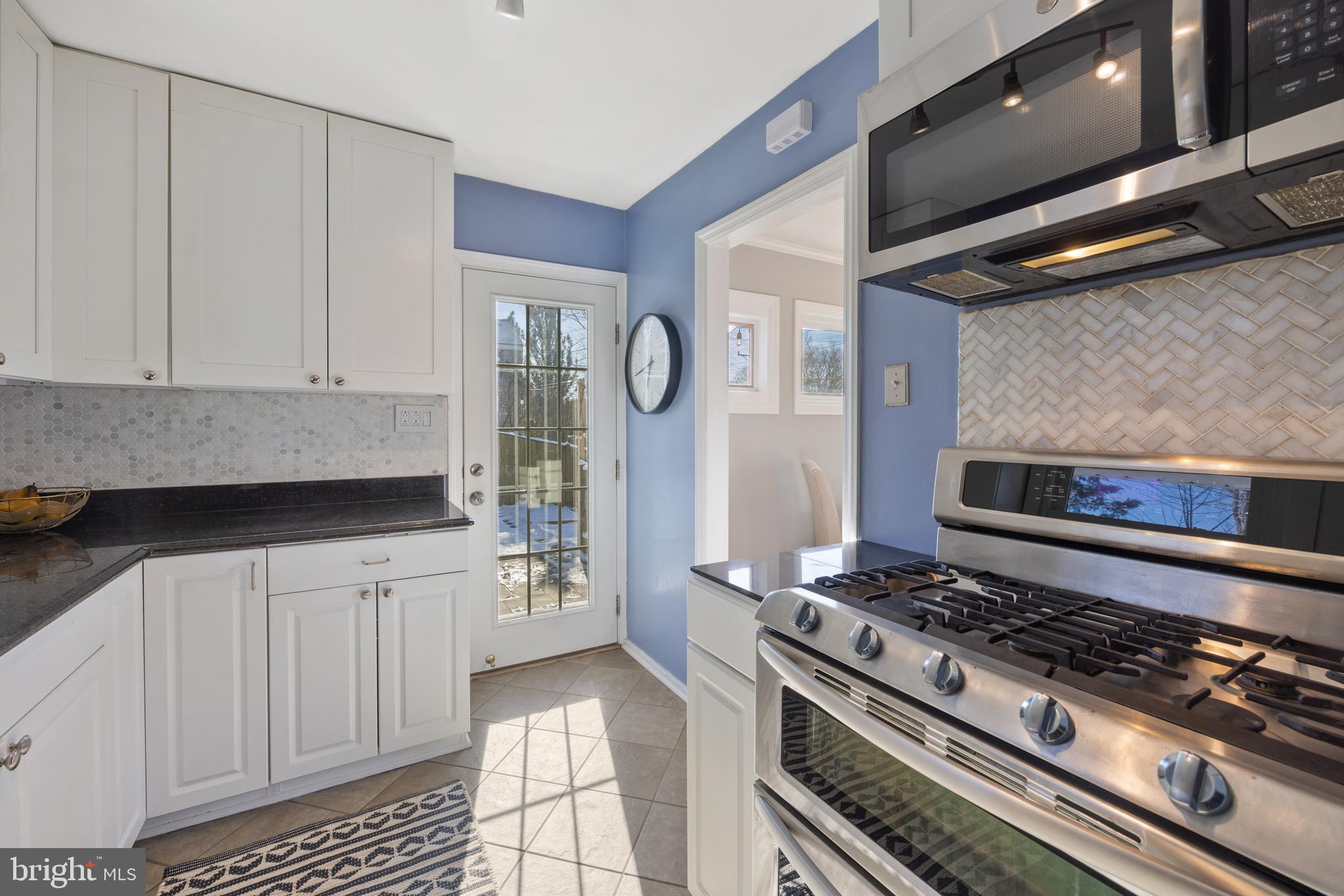 6727 Quander Road Alexandria, VA 22307 - Photo 20 of 39