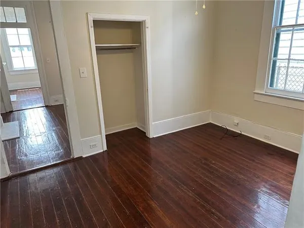 $1,400 | 2427 Rousseau Street, New Orleans, LA 70130