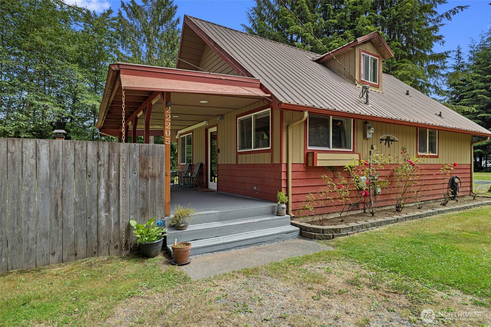 22205 South Forest Loop Road Granite Falls, WA 98252 - Photo 20 of 24