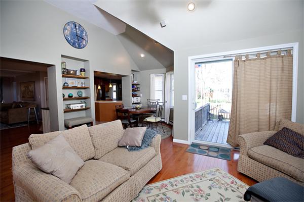 457 Bird Road Mansfield, MA 02048 - Photo 3 of 28 Gallery Image 3