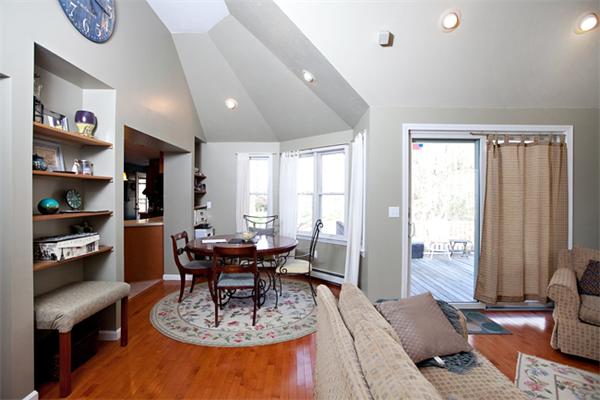 457 Bird Road Mansfield, MA 02048 - Photo 4 of 28 Gallery Image 4