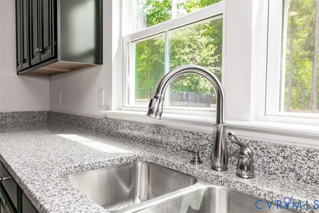 10430 Eagle Court Hopewell, VA 23860 - Photo 15 of 45