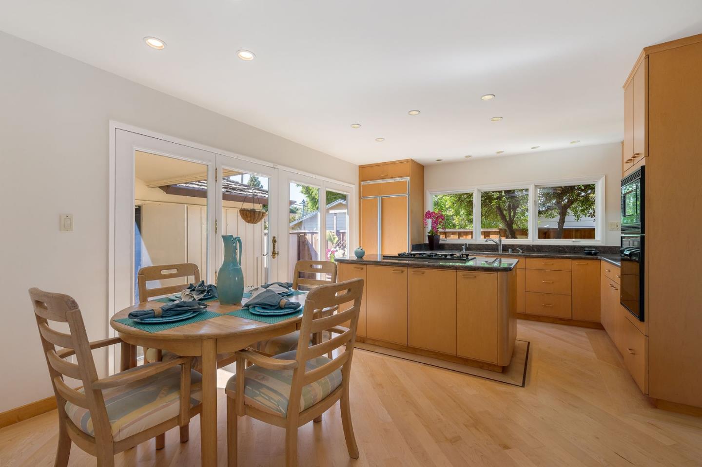 1194 Bubb Road Cupertino, CA 95014 - Photo 26 of 49 Gallery Image 26