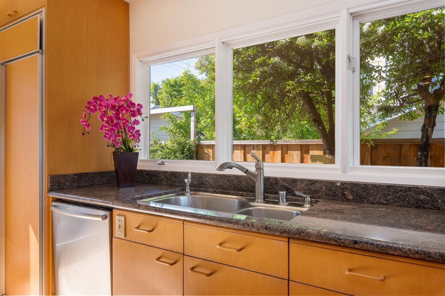 1194 Bubb Road Cupertino, CA 95014 - Photo 29 of 49 Gallery Image 29