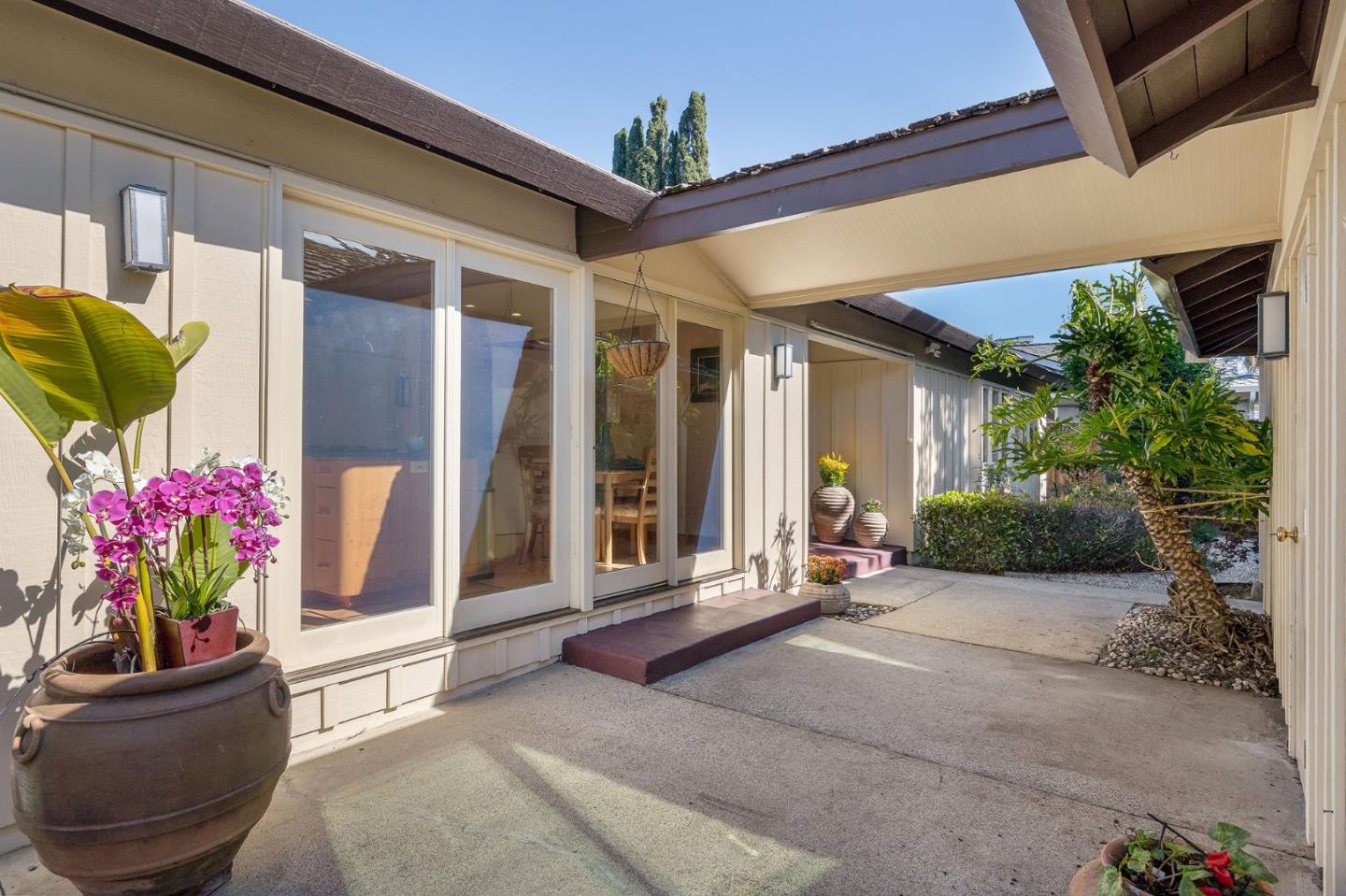 1194 Bubb Road Cupertino, CA 95014 - Photo 10 of 49 Gallery Image 10