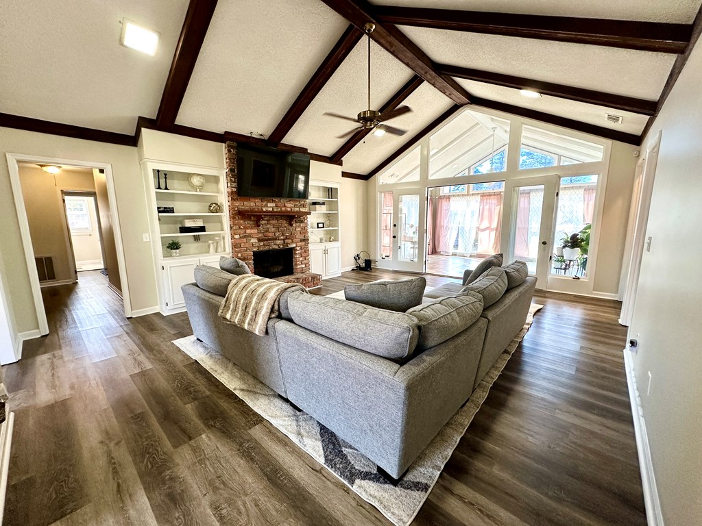 4227 Sears Road Columbus, GA 31907 - Photo 6 of 55 Gallery Image 6