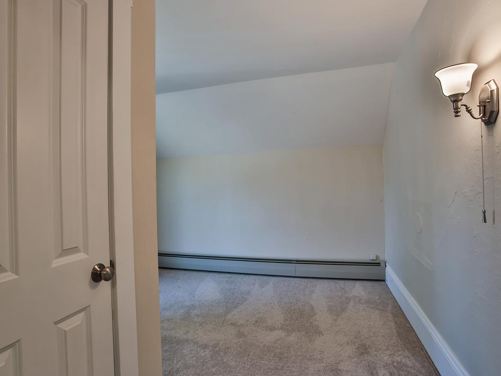 137 Melendy Road Milford, NH 03055 - Photo 28 of 36