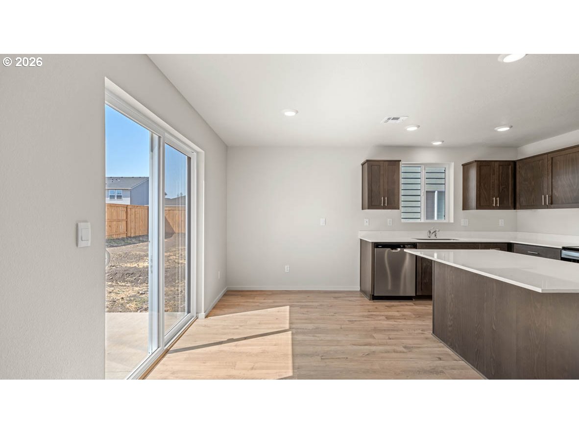 3347 Eden Way Eugene, OR 97404 - Photo 3 of 18