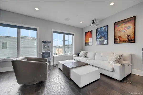 $1,950,000 | 203 Palisades Boulevard, Sleepy Hollow, NY 10591