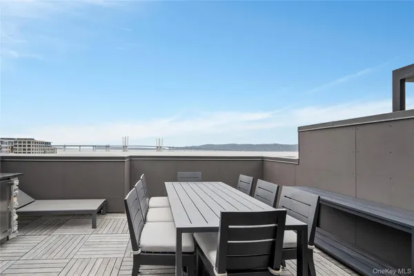 $1,950,000 | 203 Palisades Boulevard, Sleepy Hollow, NY 10591